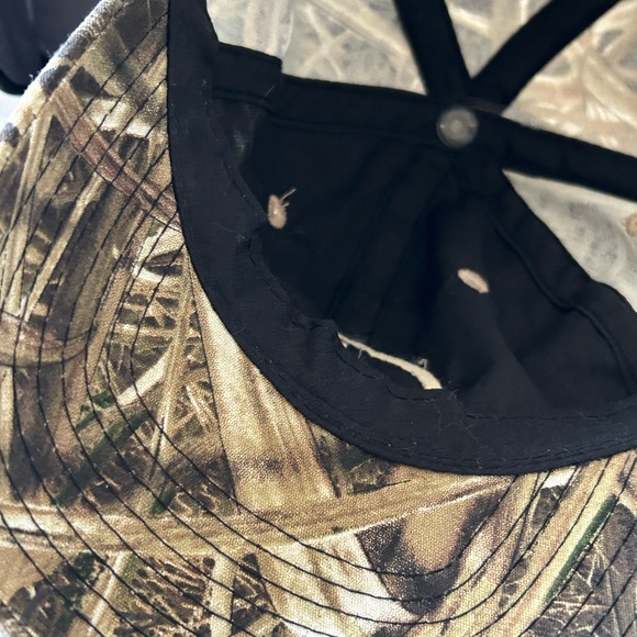 NWT Duct Unlimited cap 
By Outdoor Cap Mossy Oak - Picture 3 of 8